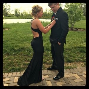 Le femme Gigi prom dress /black SZ 00 fits 0-2